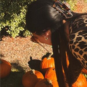 Meet your Posher, Lizzie